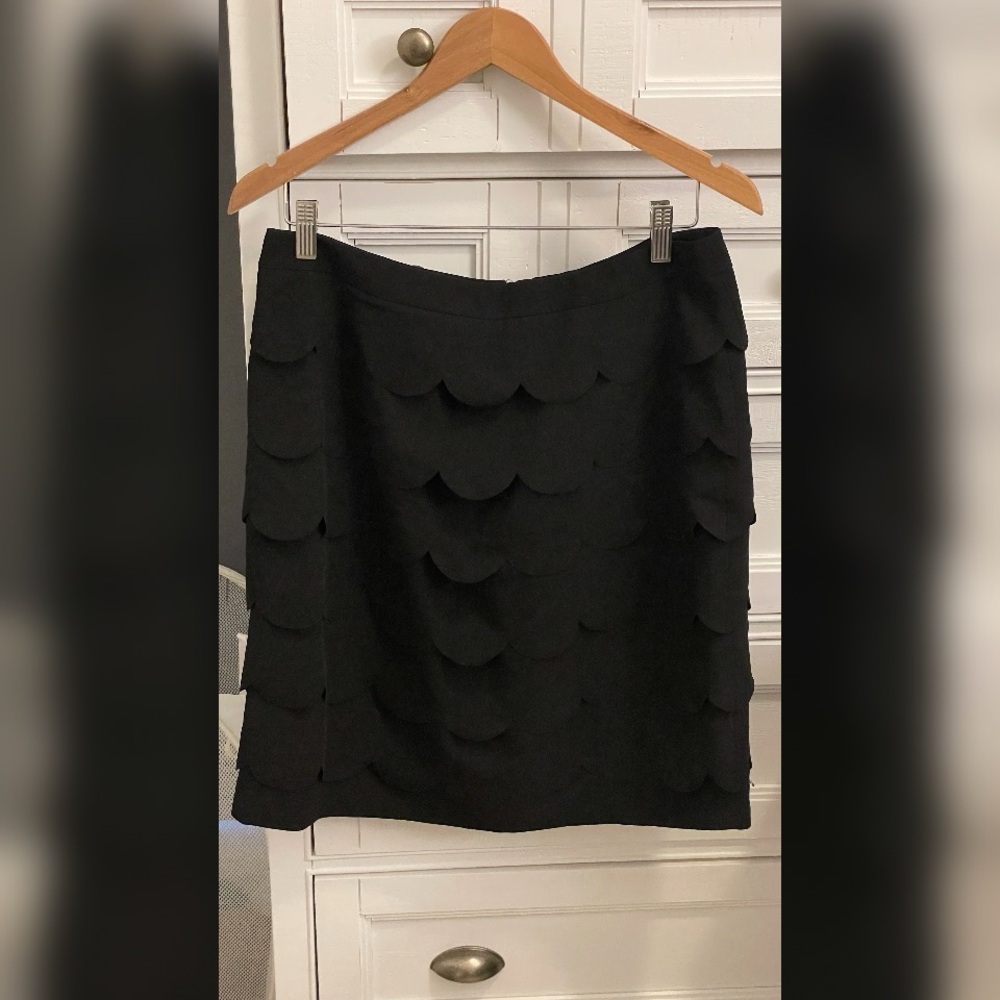 Zac & Rachel Elegant Black Scalloped Skirt